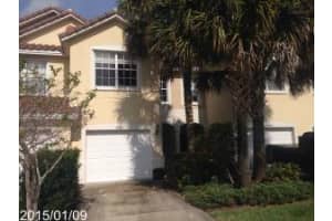 1052 Pinewood Lake Ct, Greenacres, FL 33415, Sold 02/13/15