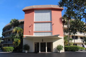 2424 N Federal Hwy, Boynton Beach, FL 33435, Sold 04/24/15