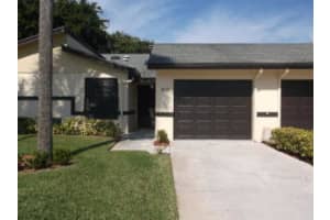 10 Ridge Pointe Dr, Boynton Beach, FL 33435, Sold 05/22/15