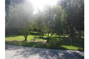 400 18th St, Vero Beach, FL 32960, Sold 02/27/15