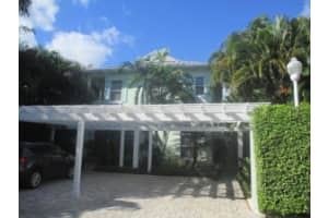 107 NE 2nd Ave, Delray Beach, FL 33444, Sold 04/07/15