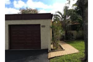 9438 Oakburst Ln B5, Tamarac, FL 33321, Sold 04/06/15