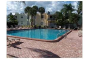 437 Executive Center Dr, West Palm Beach, FL 33401, Sold 03/09/16