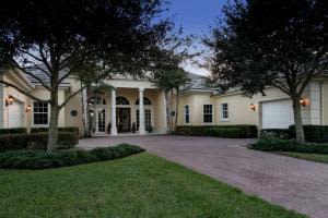 7200 SE Medalist Pl, Hobe Sound, FL 33455, Sold 11/24/15