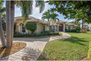 5416 SW Coral Tree Ln, Palm City, FL 34990, Sold 05/29/15