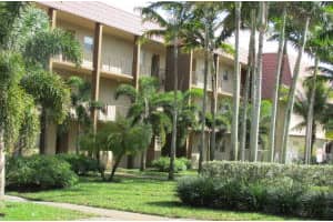 120 Sparrow Dr, Royal Palm Beach, FL 33411, Sold 05/15/15