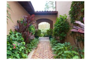 306 Villa Dr, Jupiter, FL 33477, Sold 07/12/16