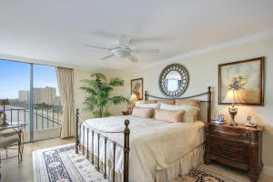 1200 S Flagler Dr, West Palm Beach, FL 33401, Sold 09/28/15
