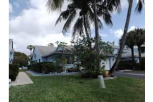 3923 Island Club Cir W, Lake Worth, FL 33462, Sold 04/22/15