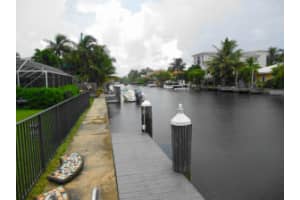 1027 Brooks Ln, Delray Beach, FL 33483, Sold 10/09/15