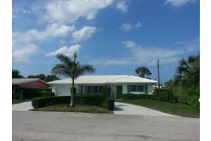 1110 Singer Dr, Riviera Beach, FL 33404, Sold 06/15/15