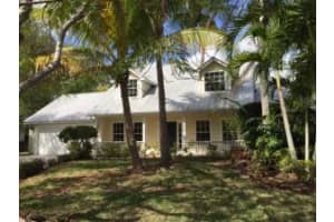 730 SW Lighthouse Dr, Palm City, FL 34990, Sold 06/03/15