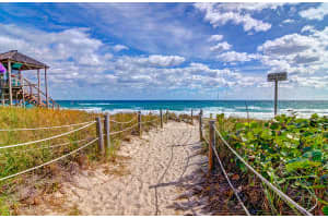 701 SE 21st Ave, Deerfield Beach, FL 33441, Sold 11/12/15