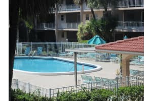 541 Blue Heron Dr, Hallandale Beach, FL 33009, Sold 12/18/15
