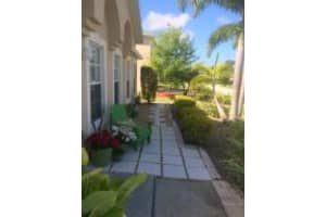 6040 Ridge Lake Cir, Vero Beach, FL 32967, Sold 01/28/16