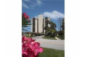 200 S Beach Rd, Tequesta, FL 33469, Sold 12/01/15