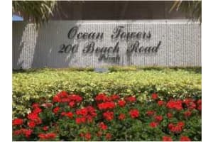 200 S Beach Rd, Tequesta, FL 33469, Sold 12/01/15