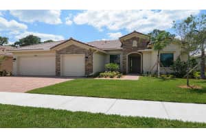 2692 NW Crystal Lake Dr, Jensen Beach, FL 34957, Sold 08/18/15