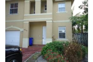 834 NW 135th Ave, Pembroke Pines, FL 33028, Sold 09/21/15