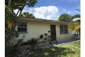 956 NW 16th St, Stuart, FL 34994, Sold 06/01/15