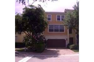 620 NE Francesca Ln, Boca Raton, FL 33487, Sold 06/23/15