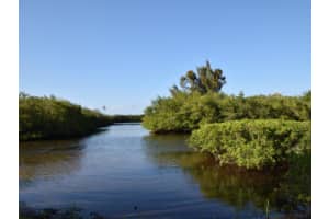 2800 Indian River Blvd, Vero Beach, FL 32960, Sold 05/27/16