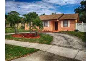 715 E Boulevard Chatelaine, Delray Beach, FL 33445, Sold 05/15/15