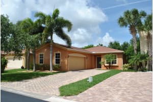 813 Fieldstone Way, West Palm Beach, FL 33413, Sold 07/09/15