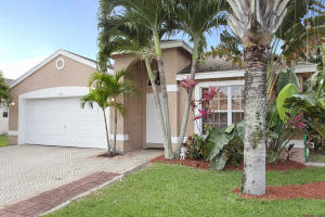 1787 Sawgrass Cir, Greenacres, FL 33413, Sold 08/12/15