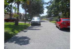 2845 Blue Spruce Ct, Lake Worth, FL 33462, Sold 09/28/15