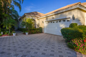 9043 Long Lake Palm Dr, Boca Raton, FL 33496, Sold 08/14/15