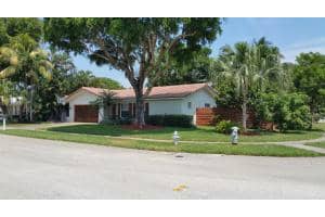 941 NW 10th St, Boca Raton, FL 33486, Sold 06/25/15