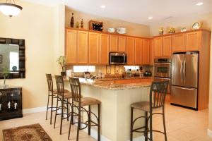 8041 Tangelo Dr, Boynton Beach, FL 33436, Sold 04/05/16