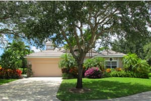 7654 SE Muir Woods Ln, Hobe Sound, FL 33455, Sold 11/20/15