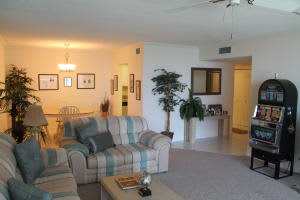 5440 N Ocean Dr, Riviera Beach, FL 33404, Sold 07/18/16