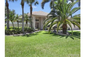 8082 SW Yachtsmans Dr, Stuart, FL 34997, Sold 07/17/15