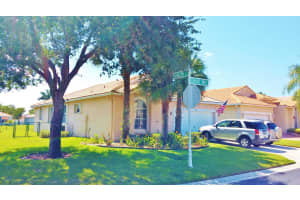 10801 Grant Way, Boynton Beach, FL 33437, Sold 07/08/15
