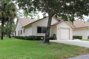 140 Paradise Crescent, Royal Palm Beach, FL 33411, Sold 07/24/15