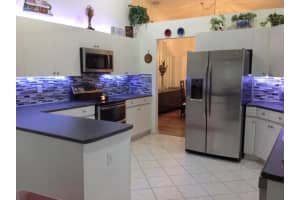 1526 SW 98th Ln, Davie, FL 33324, Sold 04/11/16