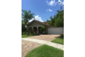 6725 Osage Cir, Greenacres, FL 33413, Sold 09/14/15