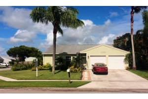 5246 Harwood Ln, Lake Worth, FL 33467, Sold 08/25/15