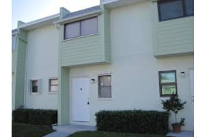 9427 S Ocean Dr, Jensen Beach, FL 34957, Sold 08/21/15