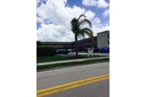 126 Sparrow Dr, Royal Palm Beach, FL 33411, Sold 08/05/15