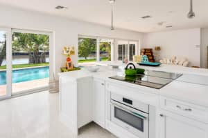 2259 Ibis Isle Rd E, Palm Beach, FL 33480, Sold 05/26/17