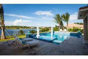 6908 SE Pierre Cir, Stuart, FL 34997, Sold 01/18/17