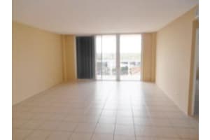 2800 N Flagler Dr, West Palm Beach, FL 33407, Sold 02/26/16