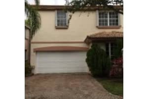 1251 Hayes St, Hollywood, FL 33019, Sold 10/19/15