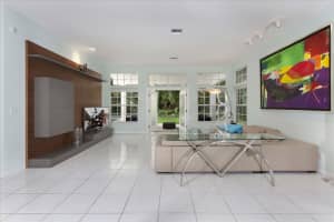 890 Periwinkle St, Boca Raton, FL 33486, Sold 08/25/17