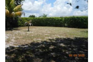 415 Circle Dr S, Boynton Beach, FL 33435, Sold 01/06/16