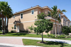 675 SW Glen Crest Way, Stuart, FL 34997, Sold 12/30/15